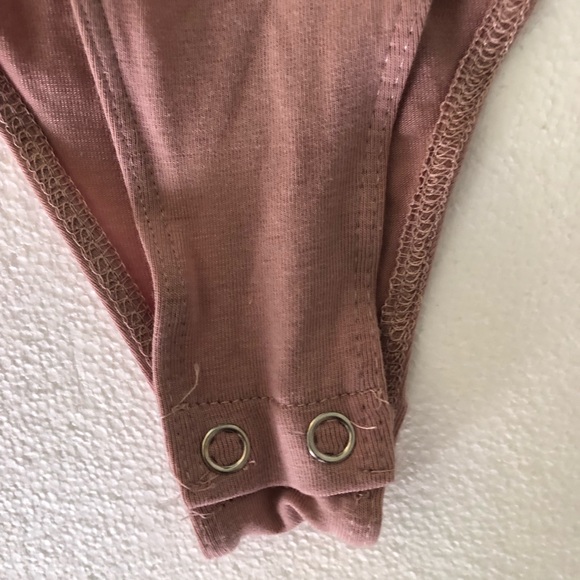 Dainty Hooligan NWT blush lace up bodysuit - Picture 7 of 11